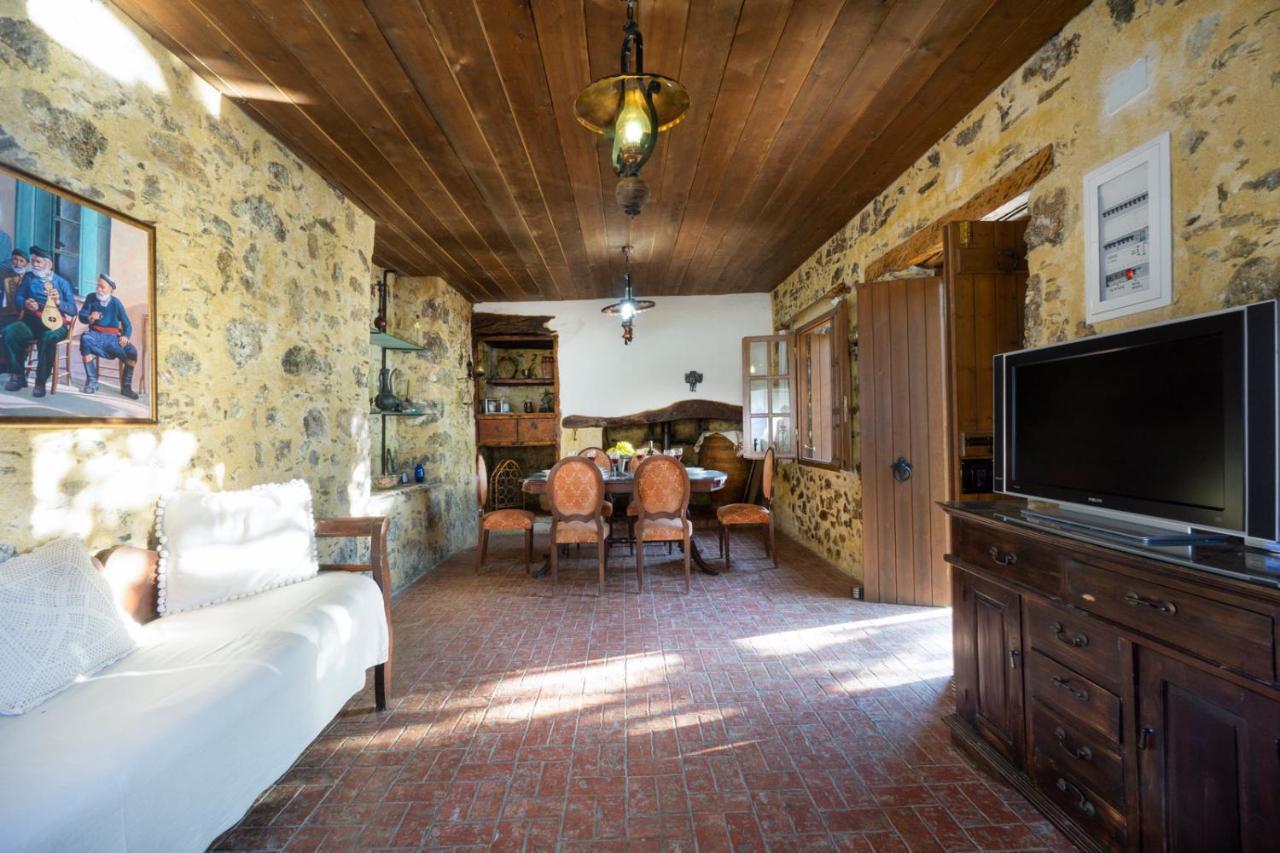 פליאוחורה Villa Talos מראה חיצוני תמונה